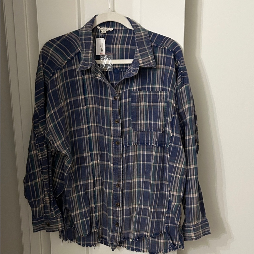 Easel Blue Plaid Women's Button Down Shirt Size Medium